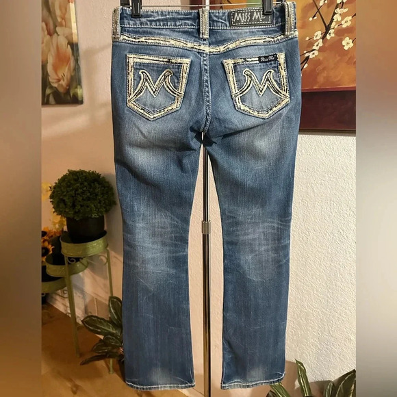 Miss Me distressed/rigged jeans size 27/33 - Picture 4 of 13
